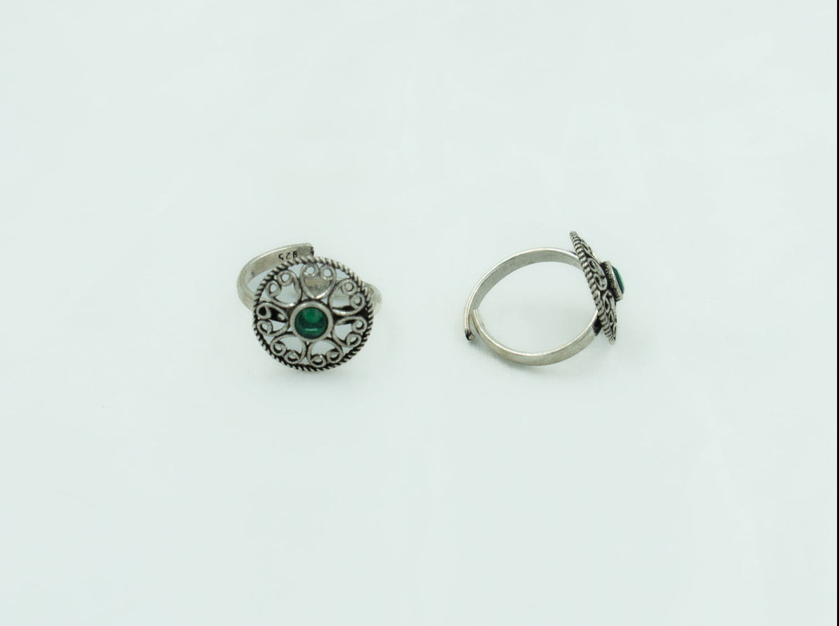 Wirework Green Stone Toe Ring Pair - ADA