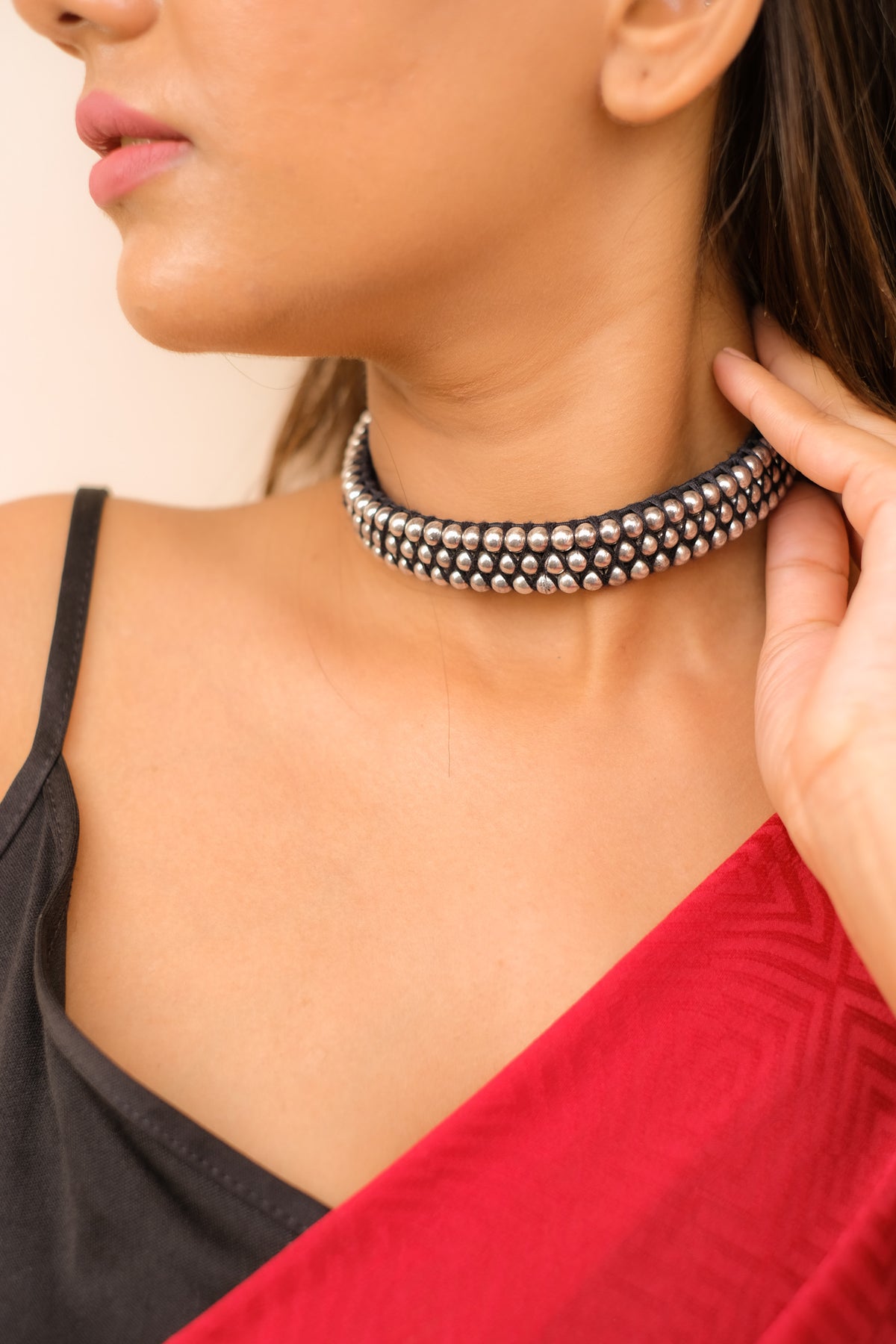 Three Layer Ball Thread Choker