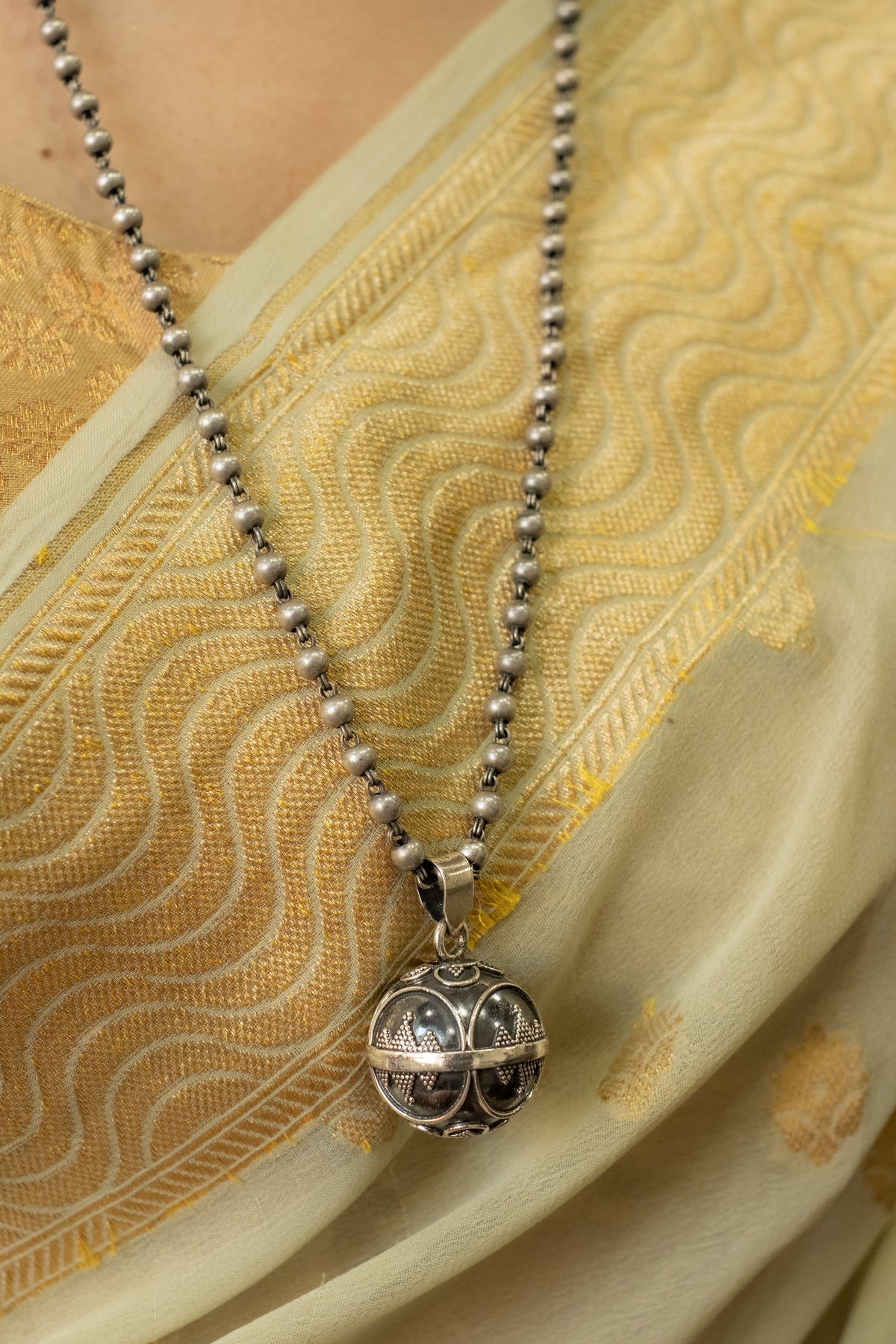 Jali Work Ball Pendant