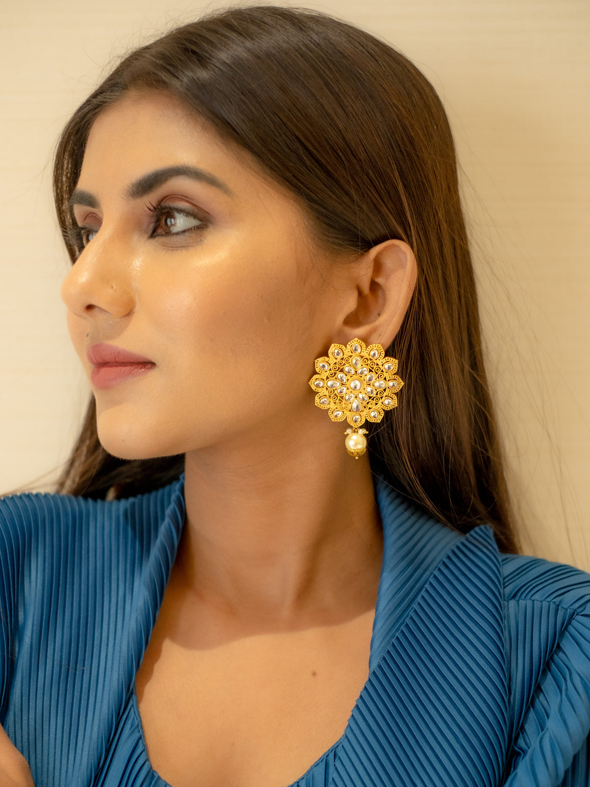 Floral Shape Zircon Studded Pearl Earrings - NOOR