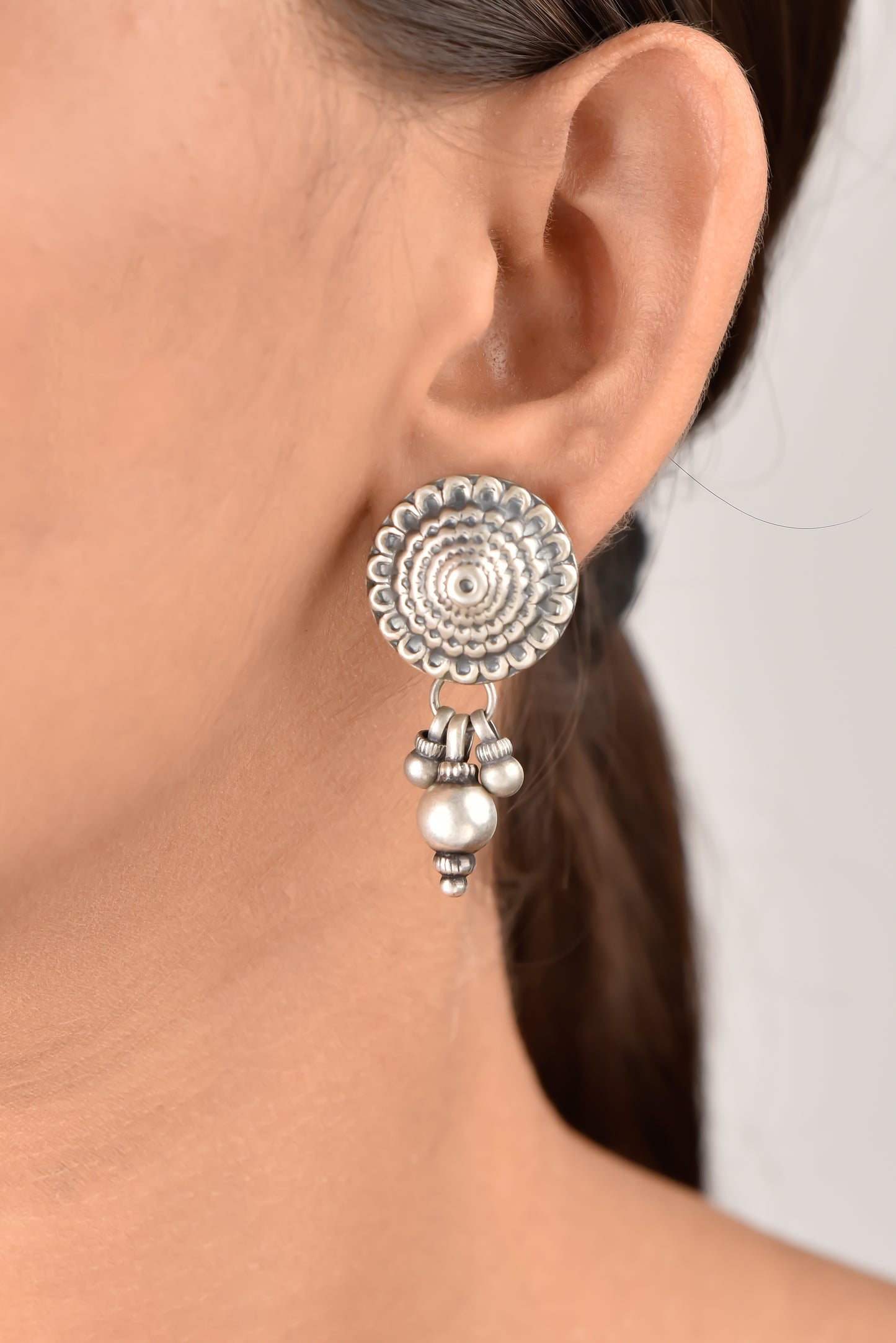 Flower Embossed Ghungroo Earrings