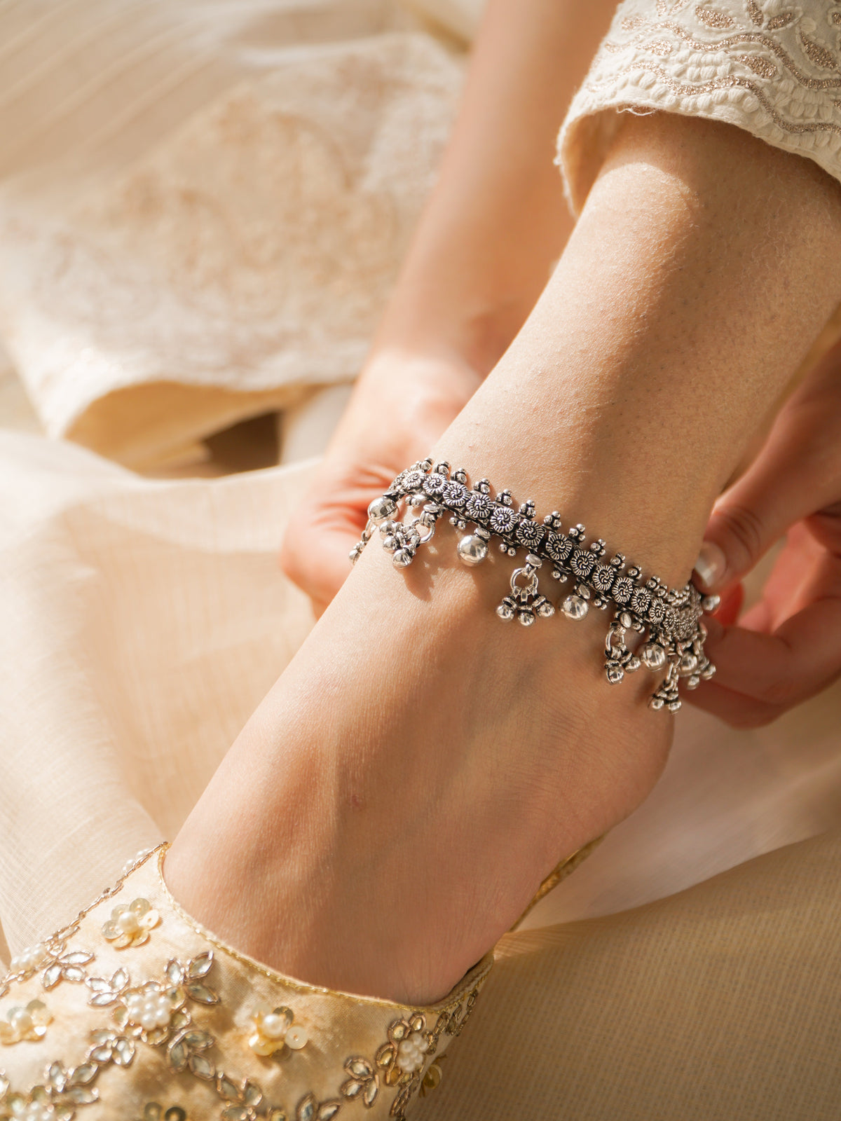 Ball Floral Ghungroo Anklet Pair