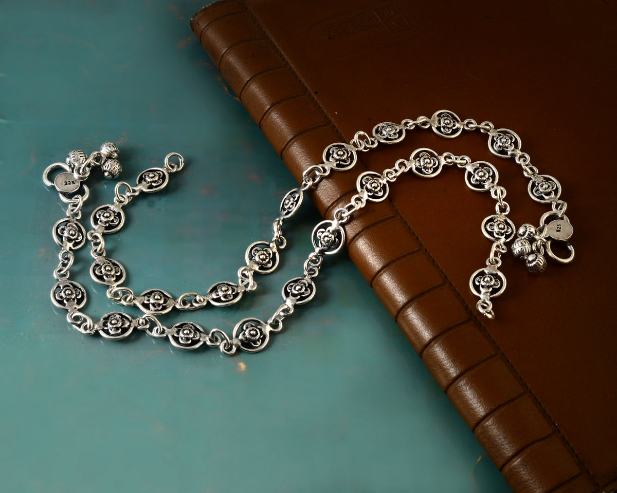 Geometric Floral Anklet