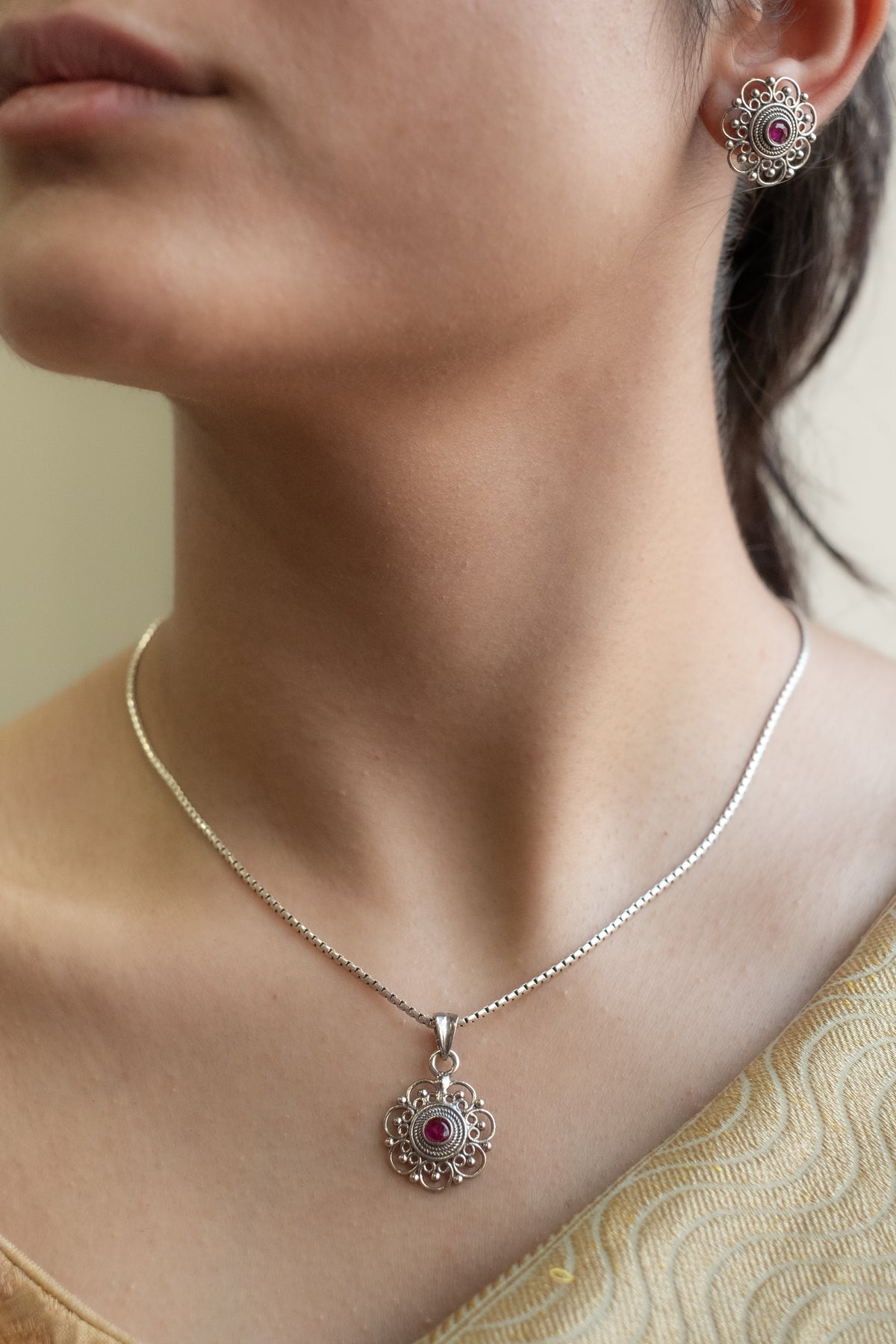 Floral Red Stone Jali Pendant