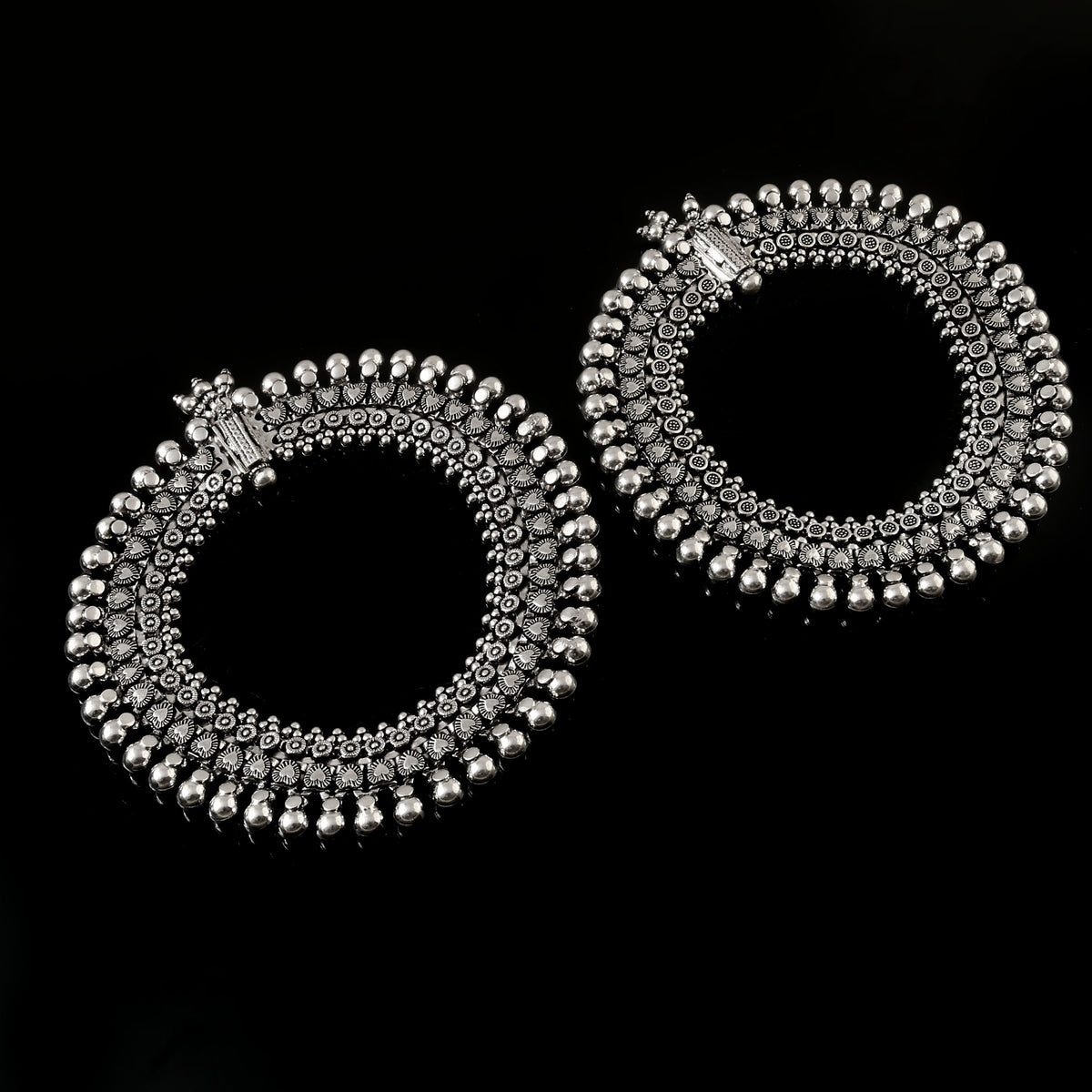 Floral Ball Anklet