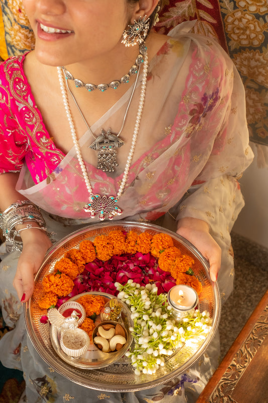 Tilak Set