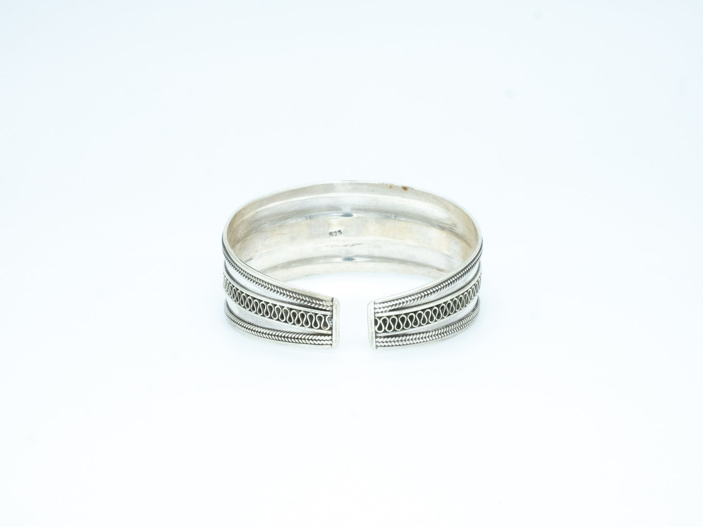 Plain Silver Cuff with Wire Design - SAADGHEE