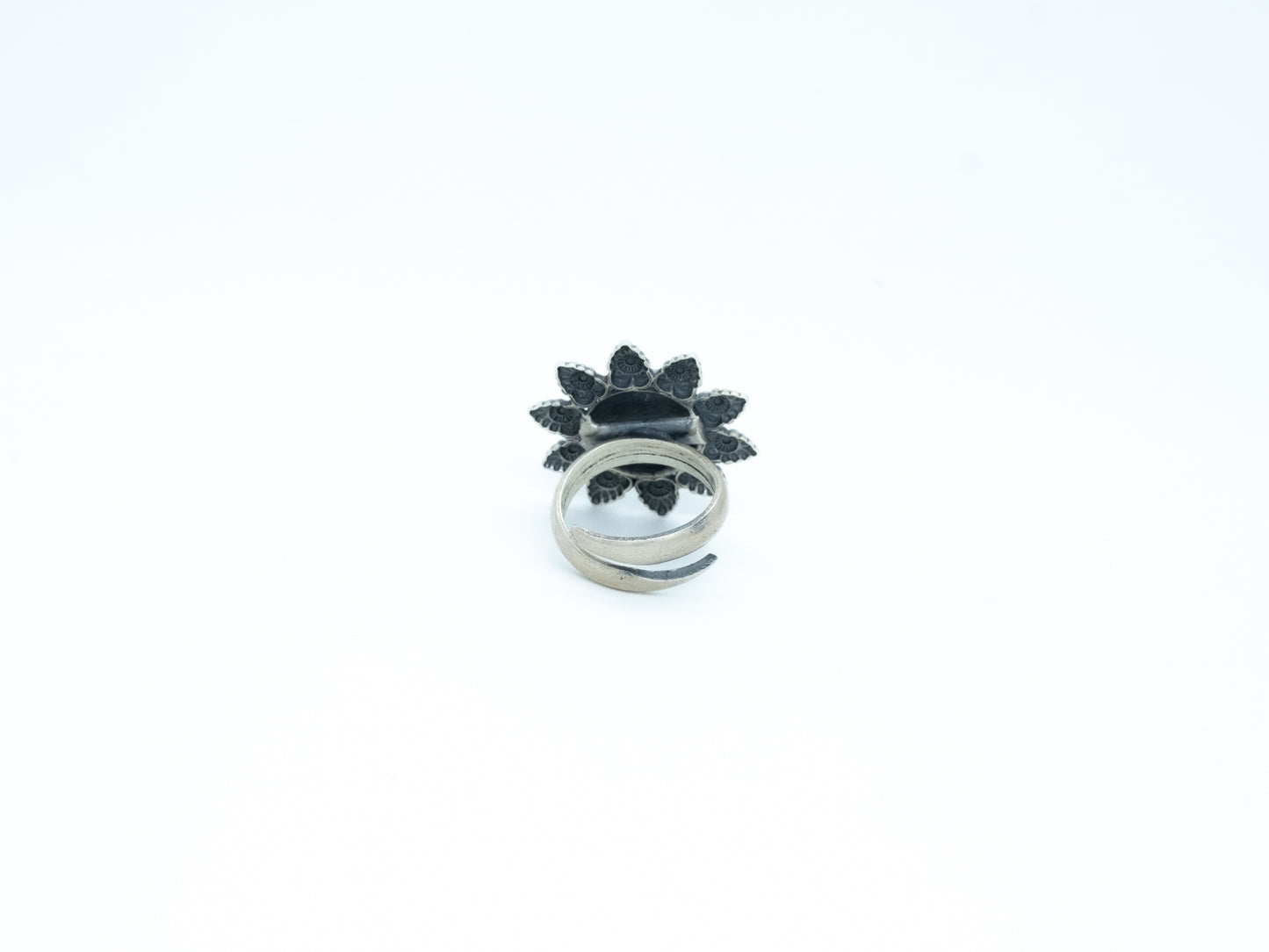 Dotted Sunflower Design Ring - ADA