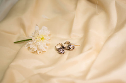 Crystal Flower Toe Ring - 2 Toe Rings - ADA – House Of Aarai