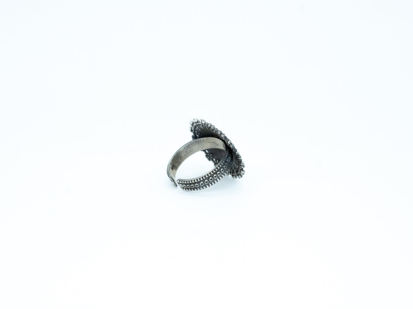 Granulated Floral Ring - ADA