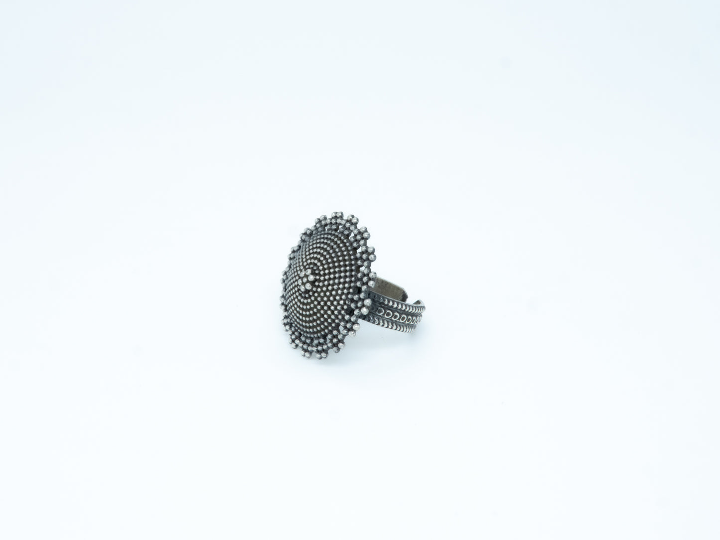 Granulated Floral Ring - ADA