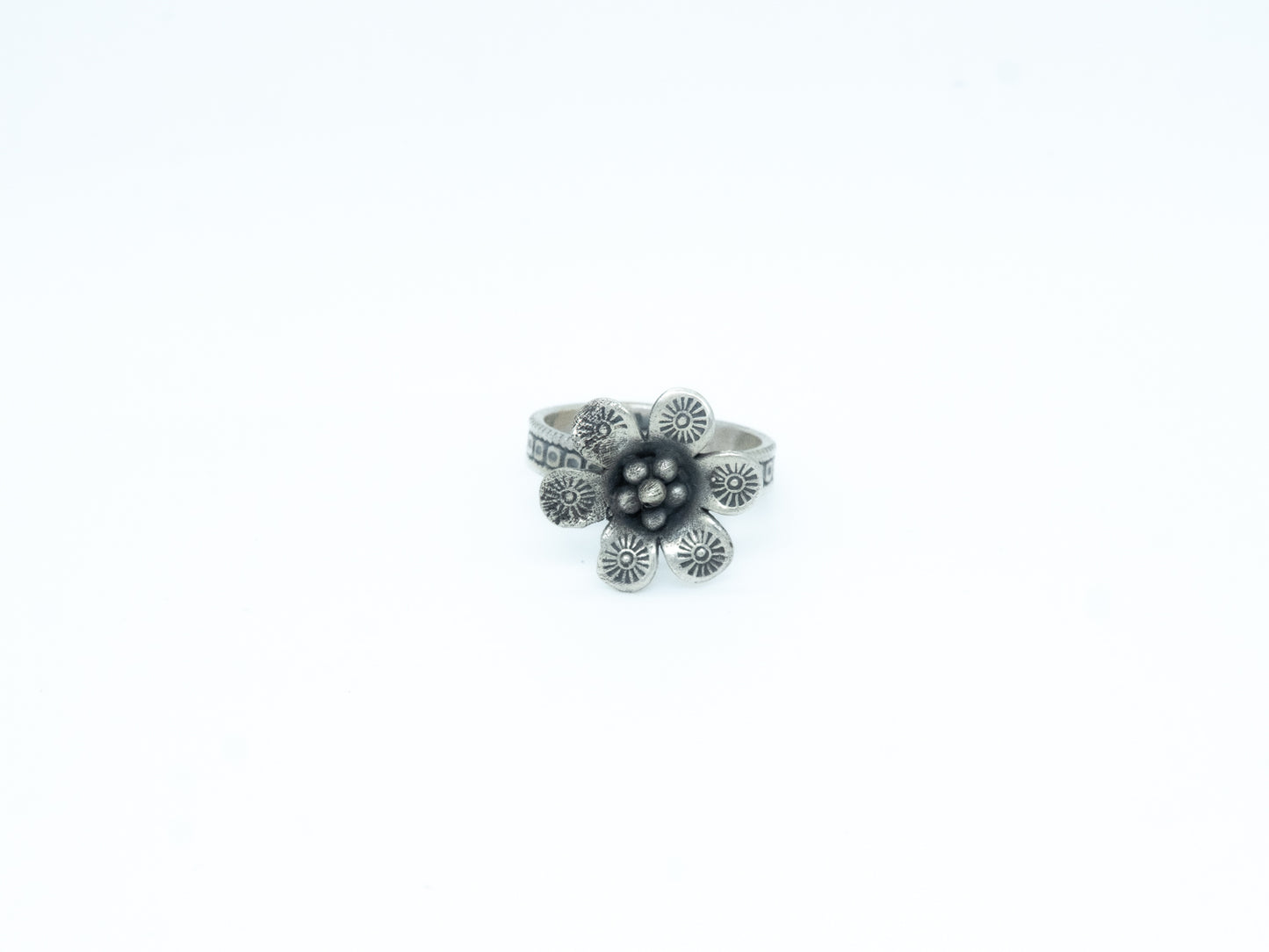 Dual Flower Ring - SAADHGEE