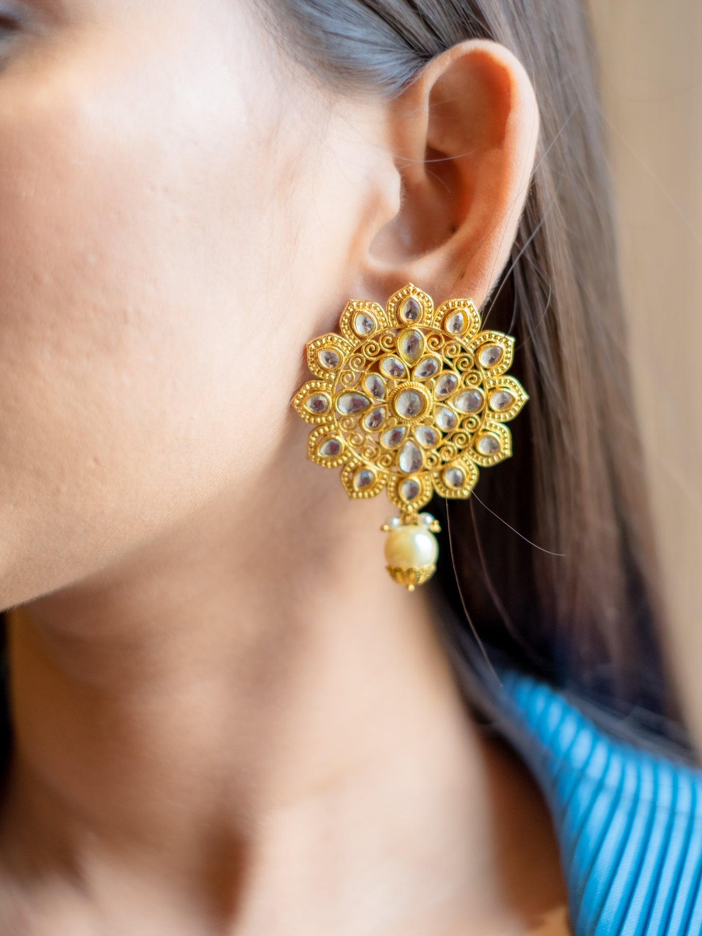 Floral Shape  Zircon Studded Pearl Earrings - NOOR