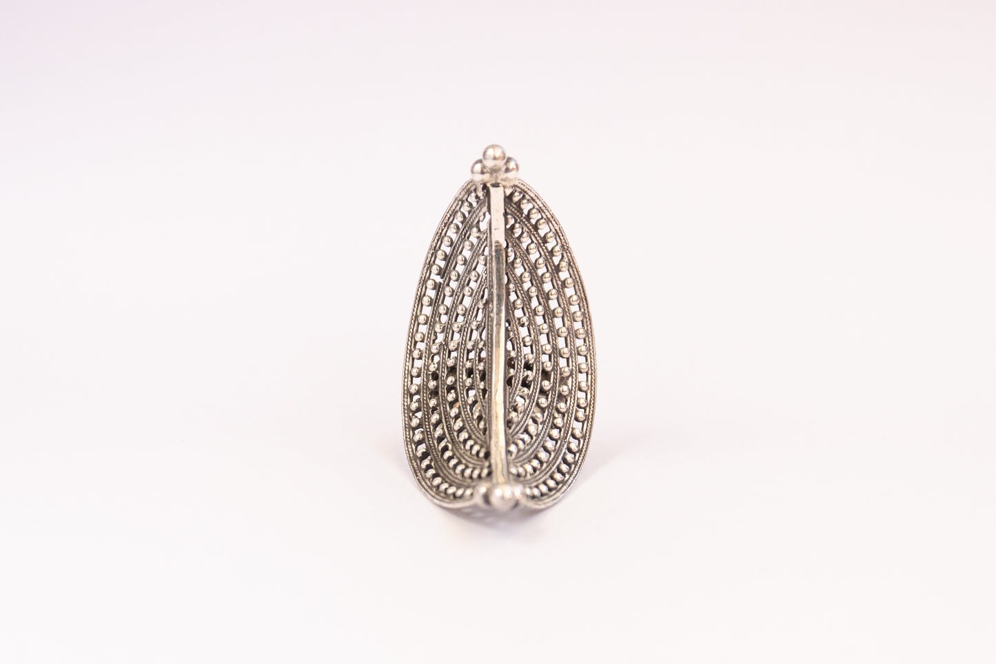 Granulated Crescent Shaped Ring - ADA