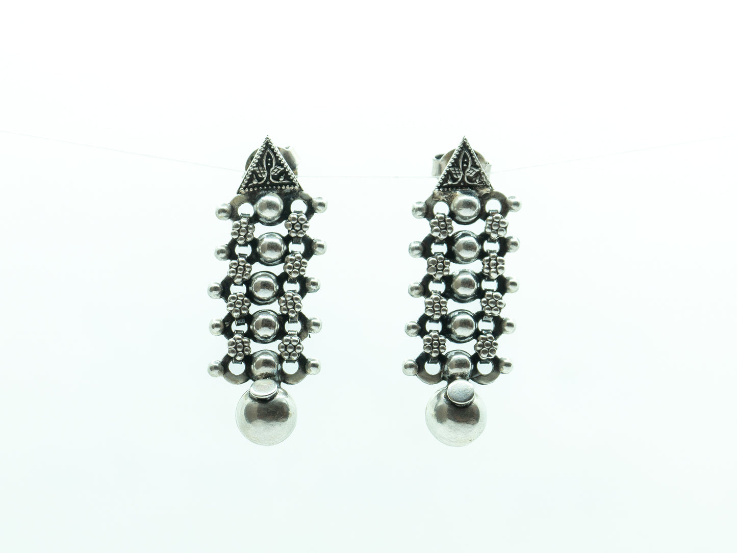 Interlinked Chain Ball Earring - ADA