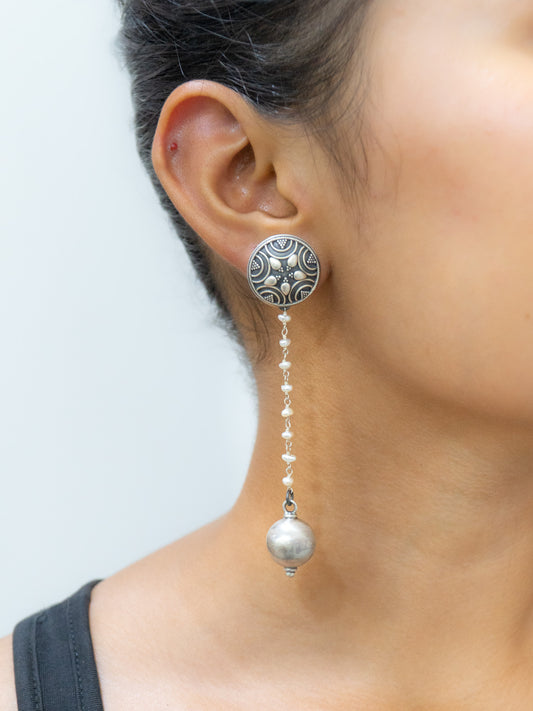 Modern Sheild Ball Chain Earrings - SAADHGEE