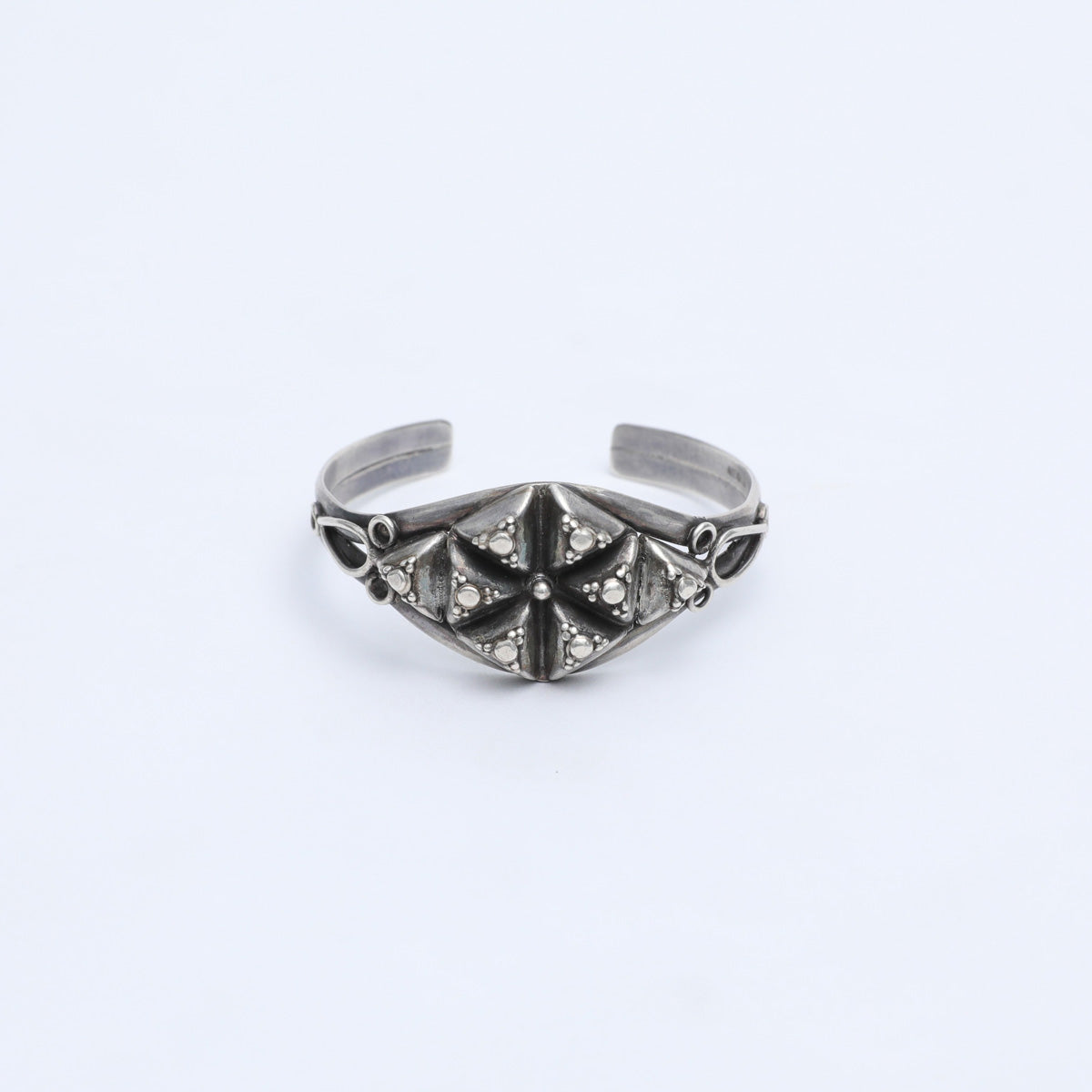 Geometric Flower Cuff - ADA